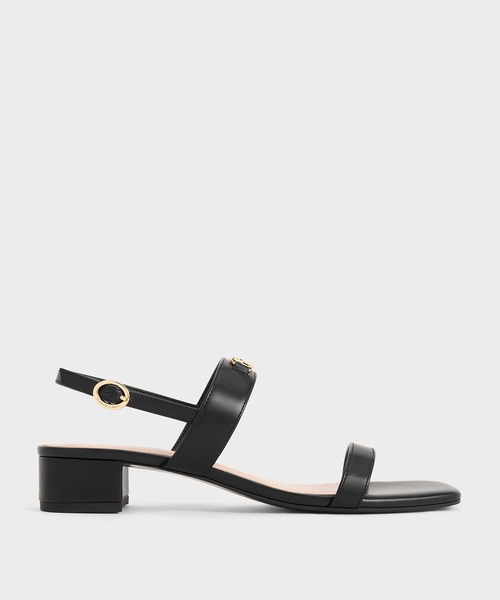 CHARLES & KEITH(チャールズ & キース)の「メタリックアクセントブロックヒールサンダル(サンダル・レディース・ブラック/シルバー・24.5cm/23.5cm/25cm/23cm/22.5cm)」の4枚目の写真