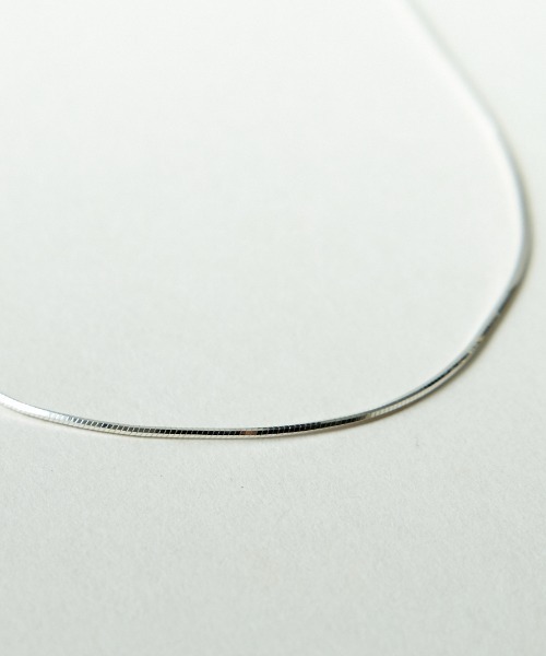 Aura（アウラ）の「[aura/オーラ] SNAKE CHAIN  シルバーネックレス（ネックレス・レディース・シルバー・F）」の6枚目の写真