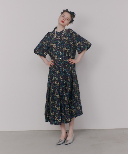 manana suerte オリジナルプリントバルーンスリーブワンピース　美品 セール】オリジナルプリントバルーンスリーブワンピース