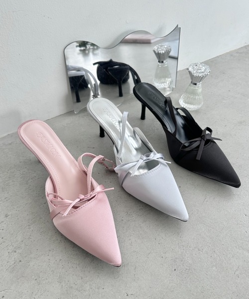 Loueme（ルエム）の「ポインテッドトゥリボンヒールパンプス（パンプス・レディース・ブラック/シルバー/ピンク・23.5cm/24.5cm）」の12枚目の写真