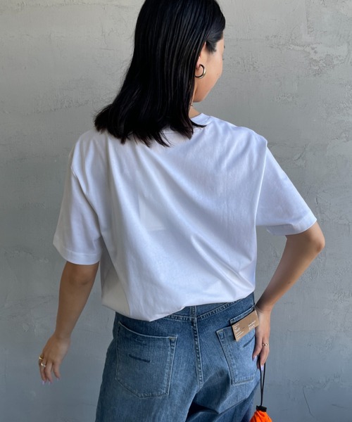 Calvin Klein（カルバン・クライン）の「[Calvin Klein/カルバンクライン] モノグラムロゴ プリントTシャツ（Tシャツ/カットソー・レディース・ホワイト/ブラック・M/L/S）」の14枚目の写真