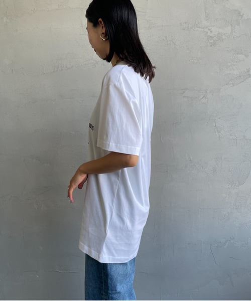 Calvin Klein（カルバン・クライン）の「[Calvin Klein/カルバンクライン] モノグラムロゴ プリントTシャツ（Tシャツ/カットソー・レディース・ホワイト/ブラック・M/L/S）」の21枚目の写真