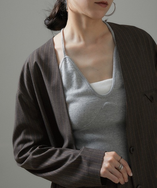 SALON adam et rope'（サロン アダム エ ロペ）の「ノーカラーオーバージャケット 無地/ストライプ【セットアップ対応】（ノーカラージャケット・レディース・チャコールグレー/グレー系その他・S/M）」の3枚目の写真