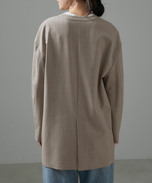 SALON adam et rope'（サロン アダム エ ロペ）の「ノーカラーオーバージャケット 無地/ストライプ【セットアップ対応】（ノーカラージャケット・レディース・チャコールグレー/グレー系その他・S/M）」の19枚目の写真