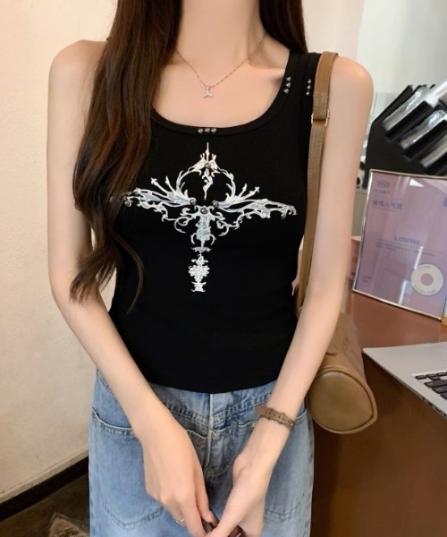 .KOM(ドットコム)の「A'GEM/9 × .kom 『.KOM/ドットケーオーエム』クロス柄タンク(タンクトップ・レディース・ブラック/グレー/ホワイト・FREE)」の1枚目の写真