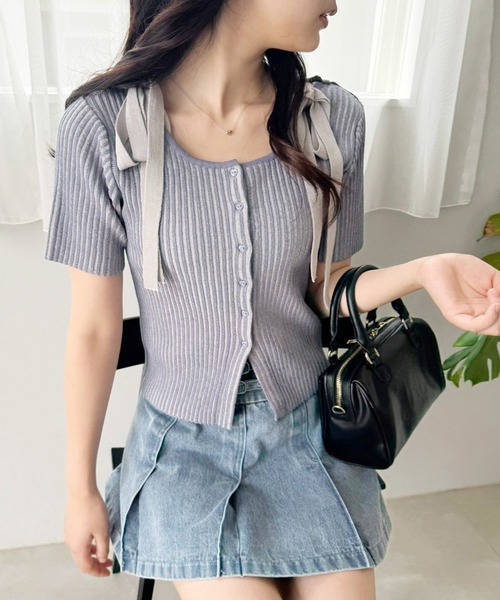 one after another NICE CLAUP(ワンアフターアナザーナイスクラップ)の「肩リボン2WAYニット(ニット/セーター・レディース・ブラック/グレー/ホワイト/ベージュ・FREE)」の15枚目の写真