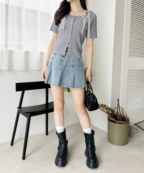 one after another NICE CLAUP(ワンアフターアナザーナイスクラップ)の「肩リボン2WAYニット(ニット/セーター・レディース・ブラック/グレー/ホワイト/ベージュ・FREE)」の17枚目の写真