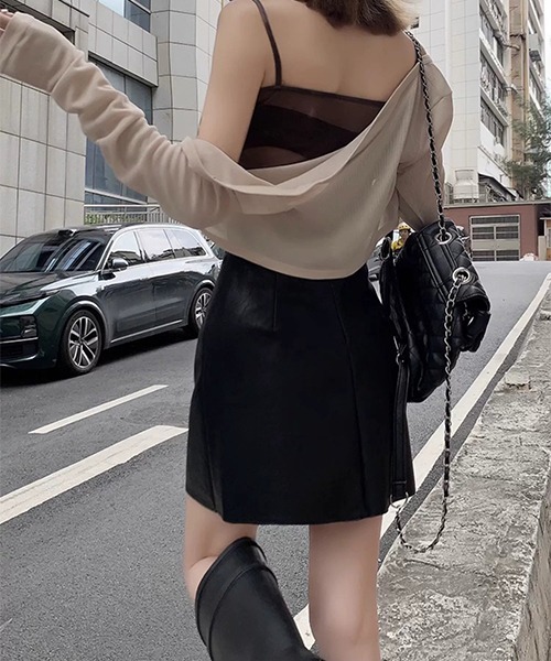 c.u.l(シーユーエル)の「レザーライク ミニスカート culw721(スカート・レディース・ブラック/アイボリー/カーキ・L/M)」の9枚目の写真