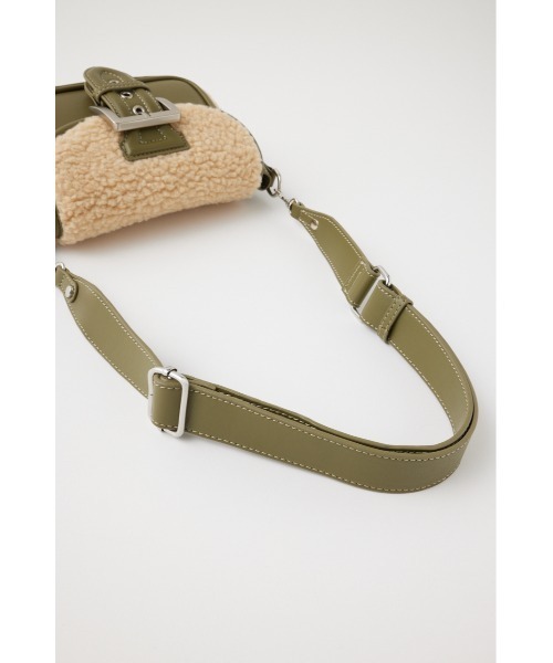 MOUSSY(マウジー)の「BOA SADDLE バッグ(ショルダーバッグ・レディース・ブラック/カーキ・FREE)」の19枚目の写真