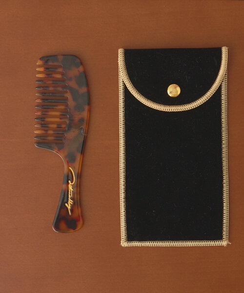 Actually（アクチュアリー）の「アセチコーム　持ち手付（ヘアブラシ・レディース・ブラウン/イエロー/グリーン・0）」の4枚目の写真