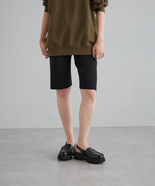 earthy（アーシー）の「ニットバイカーパンツ（その他パンツ