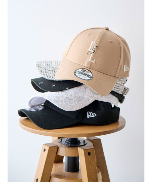 NEW ERA（ニューエラ）の「【NEW ERA×dazzlin】9FORTY（キャップ・レディース・ベージュ/ブラック/その他・FREE）」の4枚目の写真