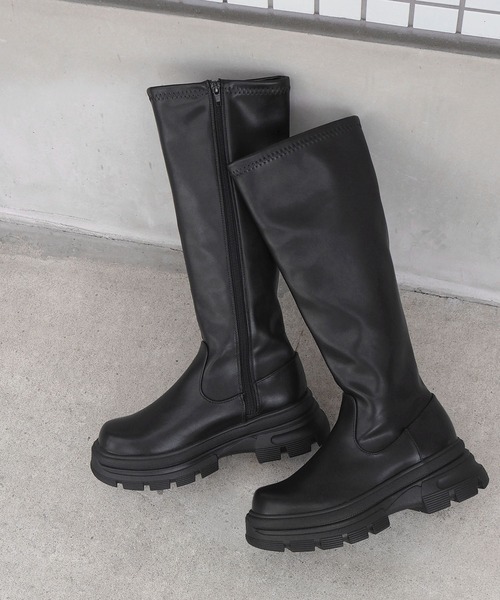 minia（ミニア）の「スニーカーソールロングブーツ ＜ インヒールストレッチ・ニットコンビ ＞（ブーツ・レディース・ブラック系1/ブラック系2・S/M/L）」の17枚目の写真