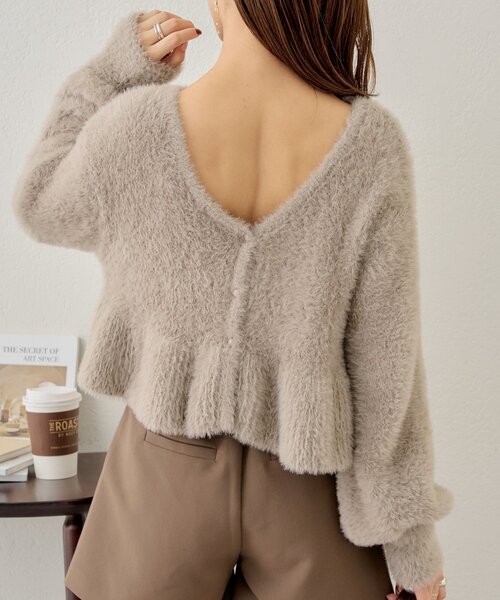 Chico（チコ）の「【2WAY】シャギーペプラムVニット（ニット/セーター・レディース・ピンク/グレイッシュベージュ/ブラック/アイボリー・FREE）」の16枚目の写真