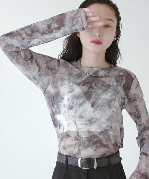 Lui's(ルイス)の「【着映え◎】シアープリントトップス(Tシャツ/カットソー・レディース・イエロー/チャコールグレー/ブルー・FREE)」の22枚目の写真