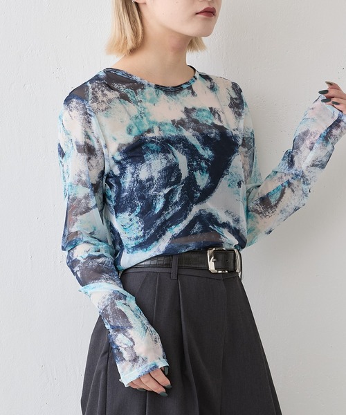 Lui's(ルイス)の「【着映え◎】シアープリントトップス(Tシャツ/カットソー・レディース・イエロー/チャコールグレー/ブルー・FREE)」の10枚目の写真