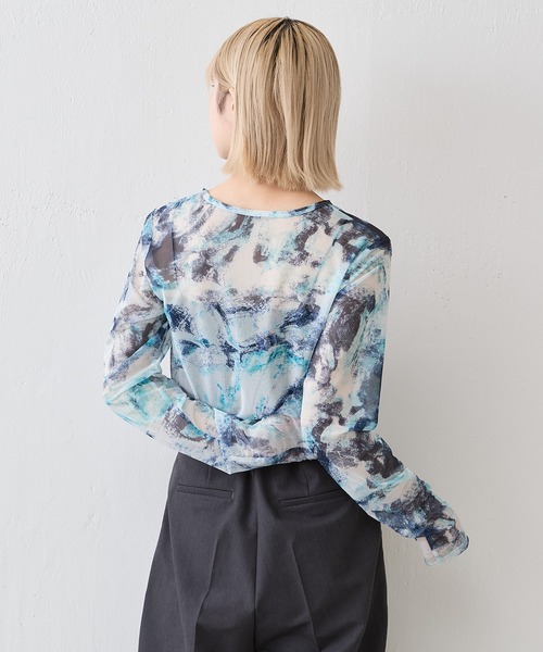 Lui's(ルイス)の「【着映え◎】シアープリントトップス(Tシャツ/カットソー・レディース・イエロー/チャコールグレー/ブルー・FREE)」の11枚目の写真