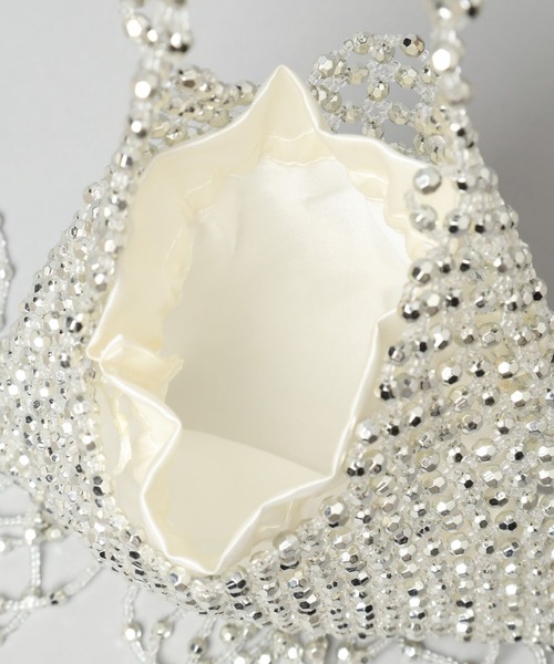 A part by（アパートバイ）の「ビーズフリンジバッグ（ハンドバッグ・レディース・シルバー・FREE）」の12枚目の写真