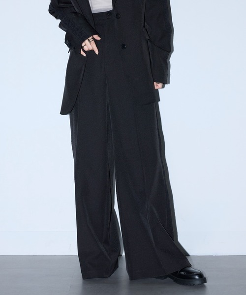 MAISON BREEZE reveur(メゾンブリーズレヴール)の「【MAISON BREEZE reveur】side lace tuck pants(スラックス・レディース・ブラック/ブラウン・M/S)」の1枚目の写真