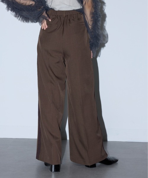 MAISON BREEZE reveur(メゾンブリーズレヴール)の「【MAISON BREEZE reveur】side lace tuck pants(スラックス・レディース・ブラック/ブラウン・M/S)」の9枚目の写真