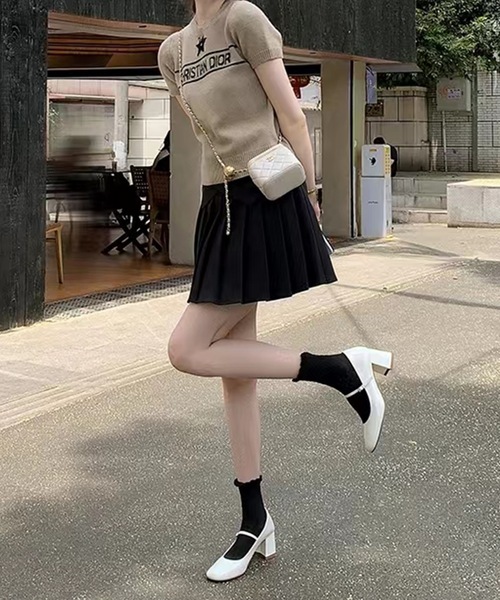 Lace Ladies エナメル調 ストラップ フレア ハイヒール パンプス（パンプス）