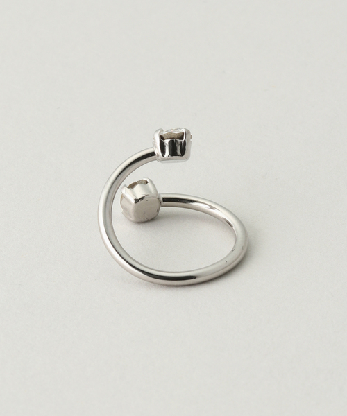 JUSTINE CLENQUET(ジュスティーヌクランケ)の「JUSTINE CLENQUET/ジャスティーヌ クランケ JUNO MID RING(リング・レディース・シルバー・FREE)」の2枚目の写真