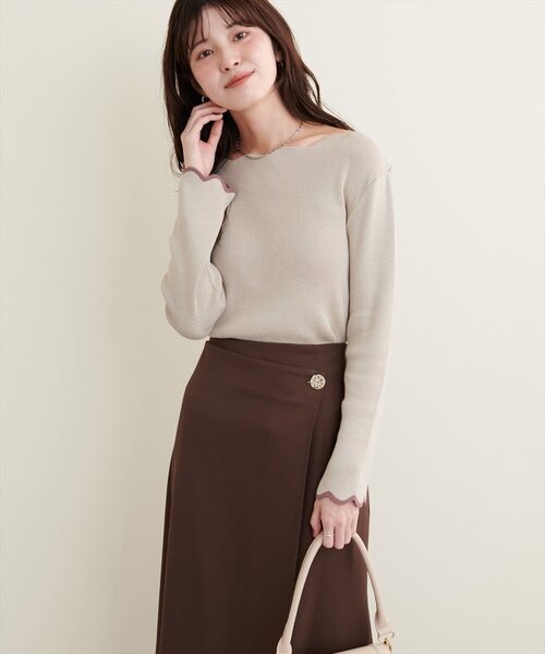 natural couture(ナチュラルクチュール)の「袖口配色スカラップニット(ニット/セーター・レディース・オフホワイト/グレー/ライトベージュ/サックスブルー/パープル系その他/ピンク/ネイビー・FREE)」の8枚目の写真