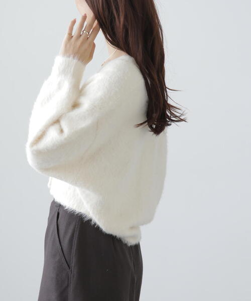 FREE'S MART(フリーズマート)の「◆Vネックシャギーカーディガン(カーディガン/ボレロ・レディース・ホワイト/レッド/グレー・FREE)」の6枚目の写真