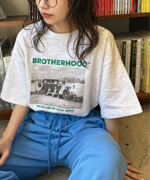 PILIT(ピリット)の「PHOTO プリント ミニ裏毛tee(Tシャツ/カットソー・レディース・オートミール/杢グレー・MEDIUM)」の3枚目の写真