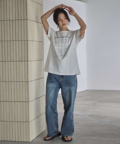 feepur(フェピュール)の「モノクロイラストTee(Tシャツ/カットソー・レディース・チャコールグレー/オフホワイト・MEDIUM)」の5枚目の写真