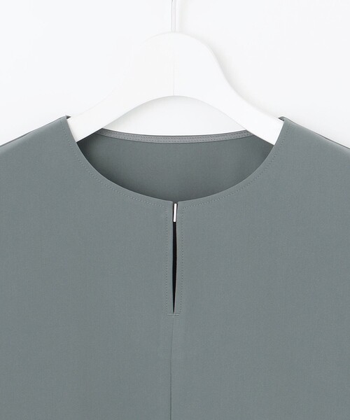 23区 S（ニジュウサンクチイサイサイズ）の「【洗える】2WAYストレッチツイル ブラウス（シャツ/ブラウス・レディース・モスグリーン系/ネイビー系/ベージュ系/ブラック系・32）」の11枚目の写真