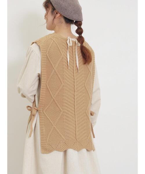 Samansa Mos2(サマンサ モスモス)の「花刺繍脇リボンベスト(ベスト・レディース・ベージュ/キナリ/ブラック/グリーン・F)」の14枚目の写真