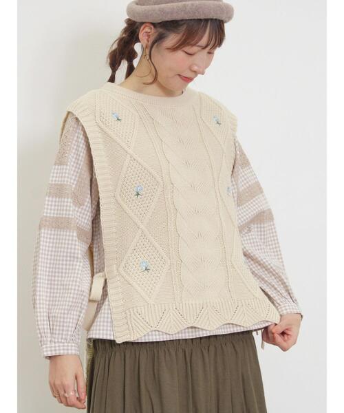 Samansa Mos2(サマンサ モスモス)の「花刺繍脇リボンベスト(ベスト・レディース・ベージュ/キナリ/ブラック/グリーン・F)」の19枚目の写真
