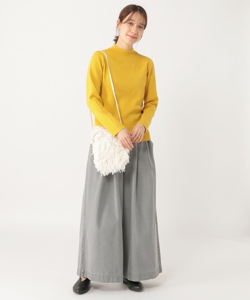 studio CLIP(スタディオクリップ)の「14ゲージ総針ハイネックプルオーバー(ニット/セーター・レディース・アイボリー/ベージュ/ネイビー/イエロー・MEDIUM/LARGE)」の21枚目の写真