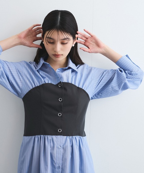 VIS（ビス）の「【洗える】ビスチェドッキングライクワンピース（シャツワンピース・レディース・オフホワイト/サックスブルー・FREE）」の22枚目の写真