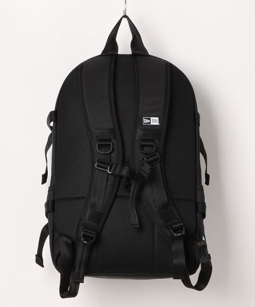 NEW ERA(ニューエラ)の「【NEW ERA/ニューエラ】CORD PACK(バックパック/リュック・メンズ・ブラック/ブラック×ホワイト・FREE)」の3枚目の写真