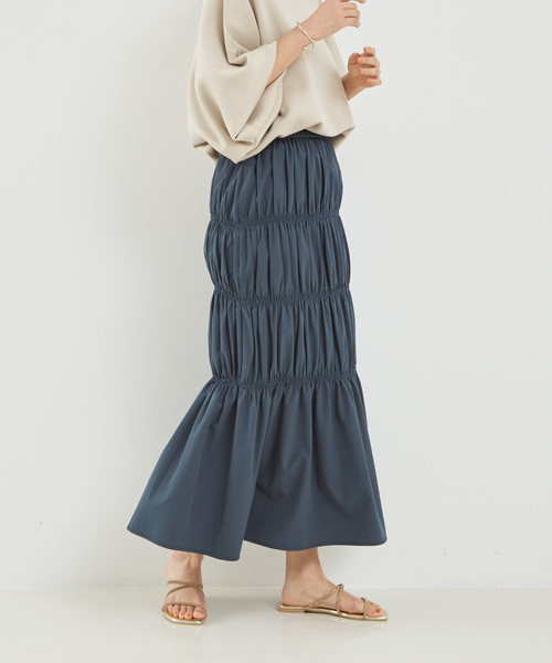 abahouse mavie(アバハウスマヴィ)の「シャーリングスカート/春服(スカート・レディース・ブラック/アイボリー/ダークグリーン・フリー)」の3枚目の写真