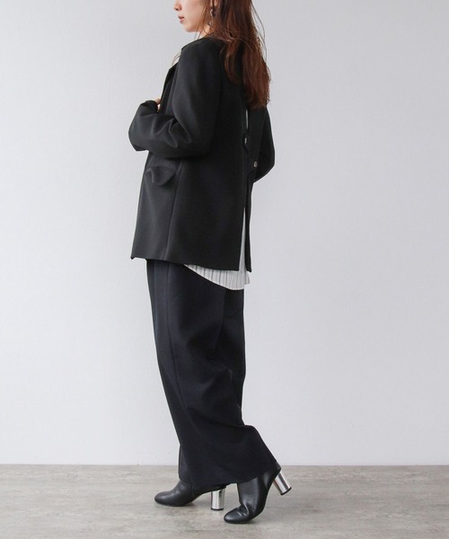 Backデザインテーラードジャケット