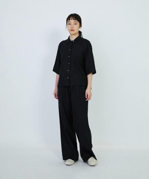 LOISIR（ロワズィール）の「レーヨンリネンキャンバスオープンカラーシャツ（シャツ/ブラウス・レディース・ブラック・FREE）」の10枚目の写真