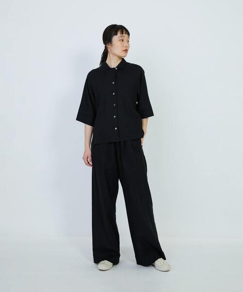 LOISIR（ロワズィール）の「レーヨンリネンキャンバスオープンカラーシャツ（シャツ/ブラウス・レディース・ブラック・FREE）」の11枚目の写真