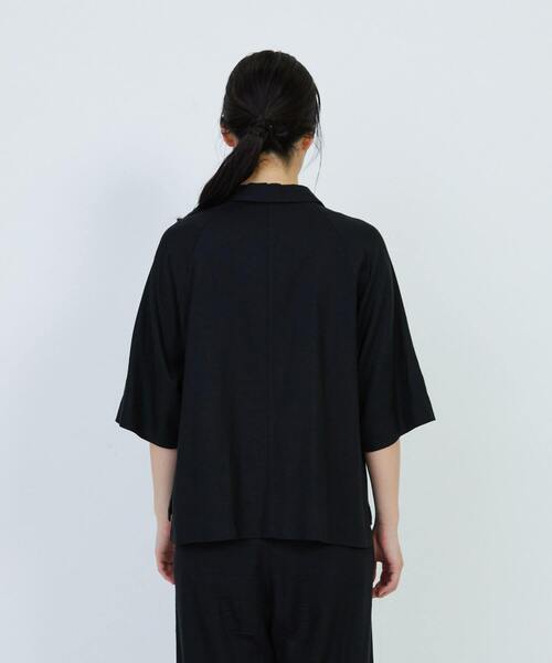 LOISIR（ロワズィール）の「レーヨンリネンキャンバスオープンカラーシャツ（シャツ/ブラウス・レディース・ブラック・FREE）」の14枚目の写真