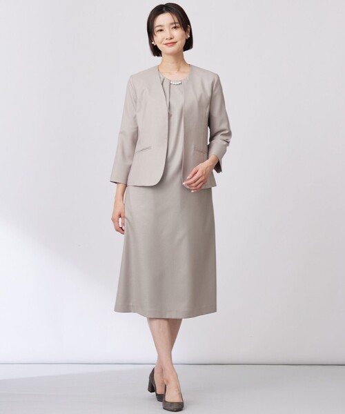 J.PRESS(ジェイプレス)の「【洗える・UV加工・吸水速乾】OXIJEWELストレッチ ワンピース(ワンピース・レディース・ネイビー系/ライトグレー系/シルバー系/ベージュ系・T13/T15)」の9枚目の写真