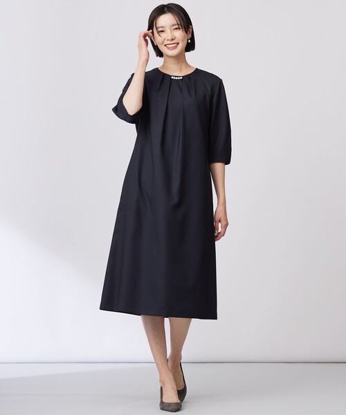 J.PRESS(ジェイプレス)の「【洗える・UV加工・吸水速乾】OXIJEWELストレッチ ワンピース(ワンピース・レディース・ネイビー系/ライトグレー系/シルバー系/ベージュ系・T13/T15)」の11枚目の写真