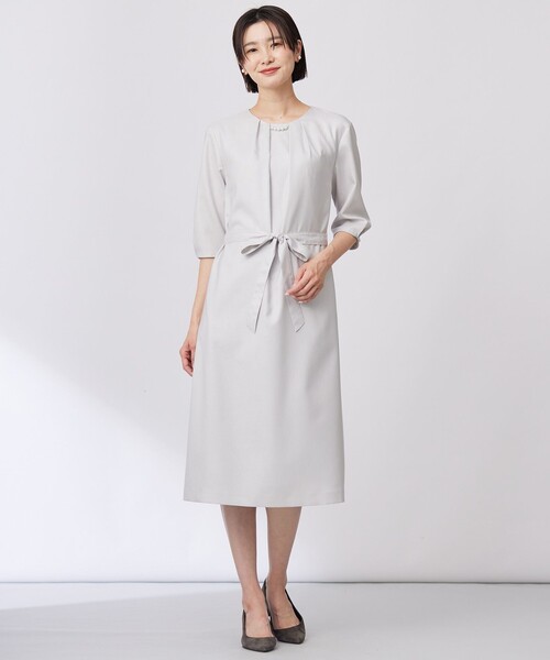 J.PRESS(ジェイプレス)の「【洗える・UV加工・吸水速乾】OXIJEWELストレッチ ワンピース(ワンピース・レディース・ネイビー系/ライトグレー系/シルバー系/ベージュ系・T13/T15)」の13枚目の写真