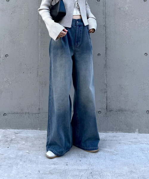 mline（エムライン）の「[mline]タックワイドデニム（デニムパンツ・レディース・ネイビー/ブルー・1/2）」の5枚目の写真
