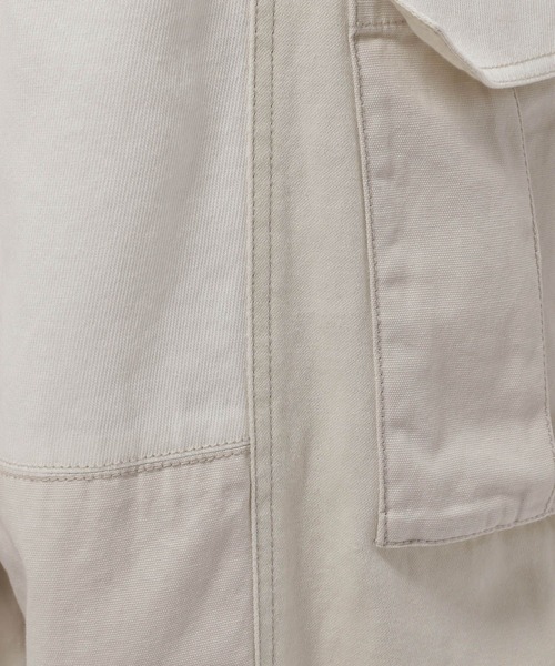 niko and...（ニコアンド）の「切り替えカーゴパンツ（カーゴパンツ・レディース・チャコール/カーキ/アイボリー・LARGE/MEDIUM）」の16枚目の写真