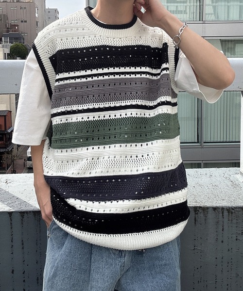 CREARE -LINO-（クレアーレリノ）の「マルチボーダーベスト（ベスト・メンズ・ブルー/ホワイト・FREE）」の2枚目の写真