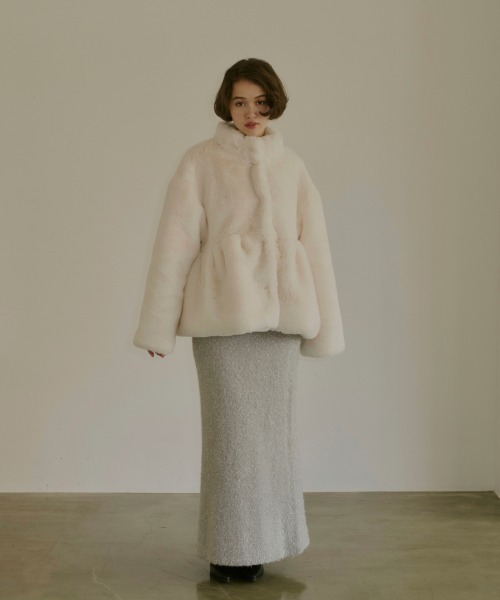 NOTREemor(ノートルエモア)の「glitter knit bustier x knit skirt(ワンピース・レディース・ライトベージュ/スモークグレー・FREE)」の11枚目の写真