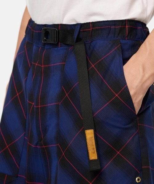 Timberland(ティンバーランド)の「Timberland TOKYO DESIGN COLLECTIVE Plaid Shorts(ティンバーランド TDC プレイド ショーツ)(その他パンツ・メンズ・ダークブルー/ブルー系・32inch/30inch/34inch)」の5枚目の写真