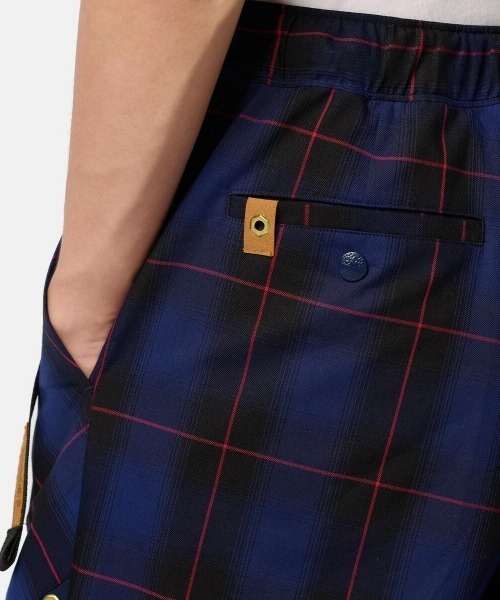 Timberland(ティンバーランド)の「Timberland TOKYO DESIGN COLLECTIVE Plaid Shorts(ティンバーランド TDC プレイド ショーツ)(その他パンツ・メンズ・ダークブルー/ブルー系・32inch/30inch/34inch)」の6枚目の写真